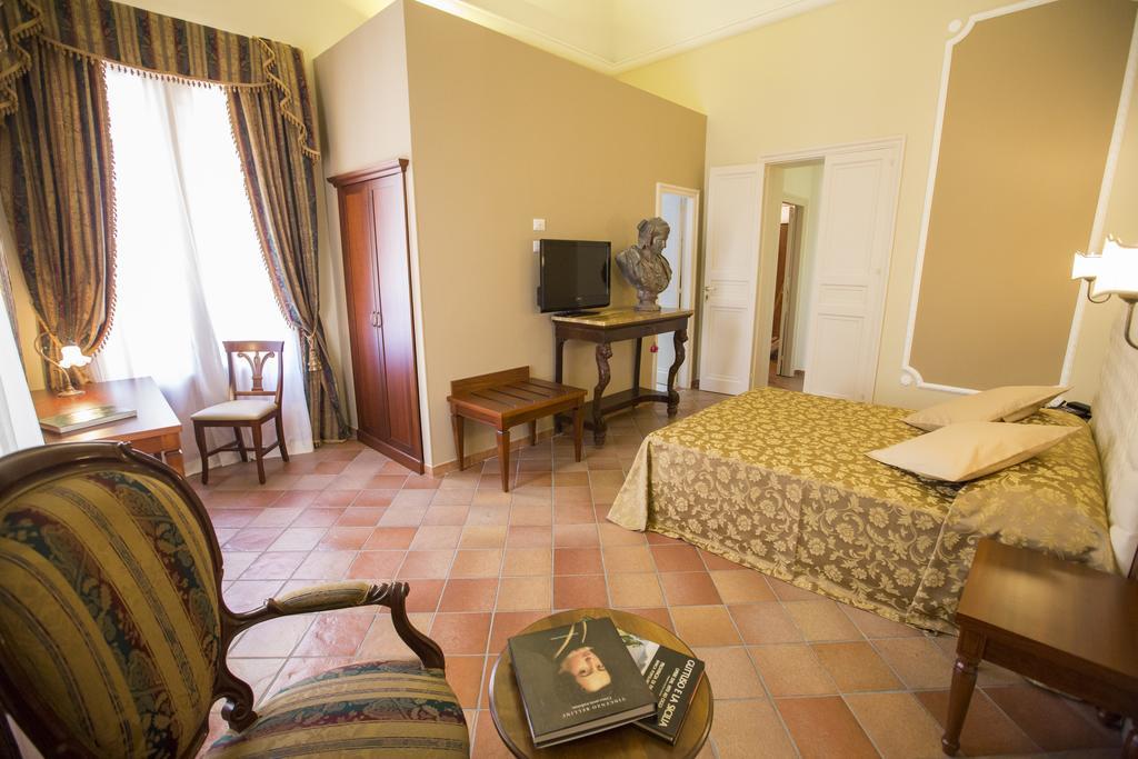 فندق Palazzo Raho تْشيفالو الغرفة الصورة
